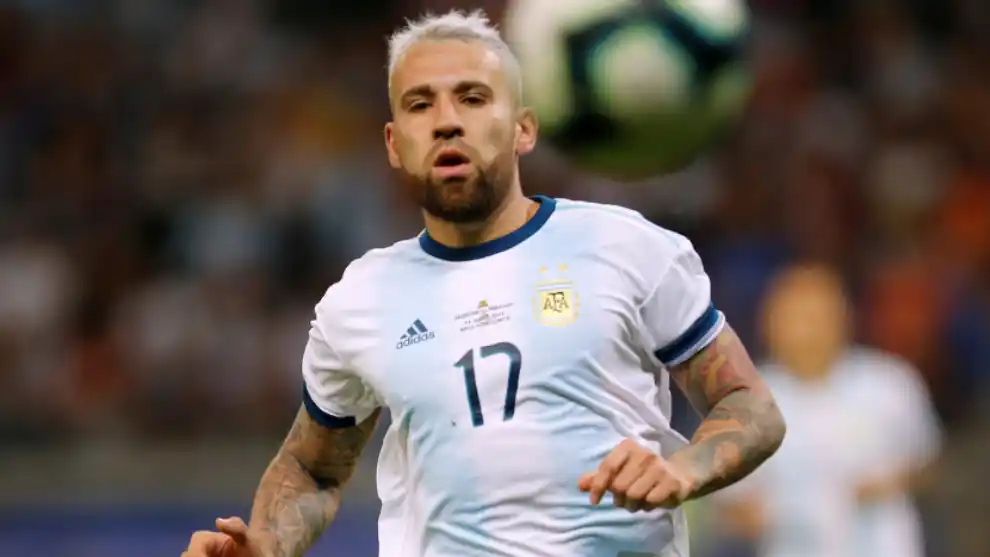 Nicolás Otamendi: «No quiero poner en ningún aprieto a Gallardo»