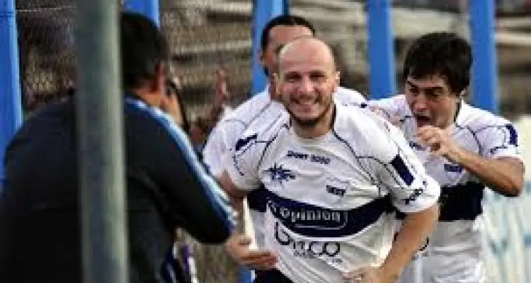 Fútbol: El “Piti-Piti” de Sportivo