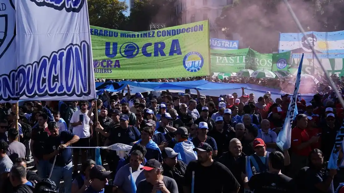 La CGT llamó a ponerle “límites" al Gobierno de Milei en la marcha por el Día del Trabajador