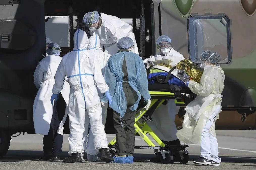 Universidad de Washington prevé 300.000 muertes por COVID-19 en EE.UU