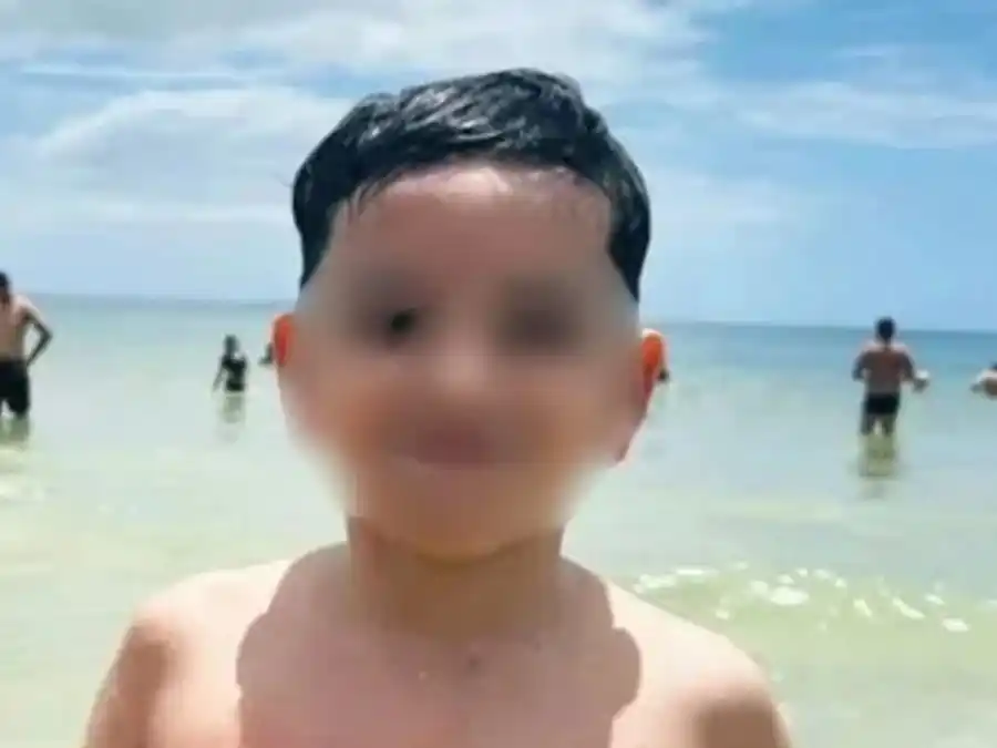 Bastián permanece internado en terapia intensiva en el Hospital Materno Infanti