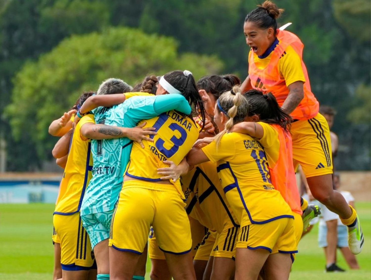 Boca festejó ante Platense.