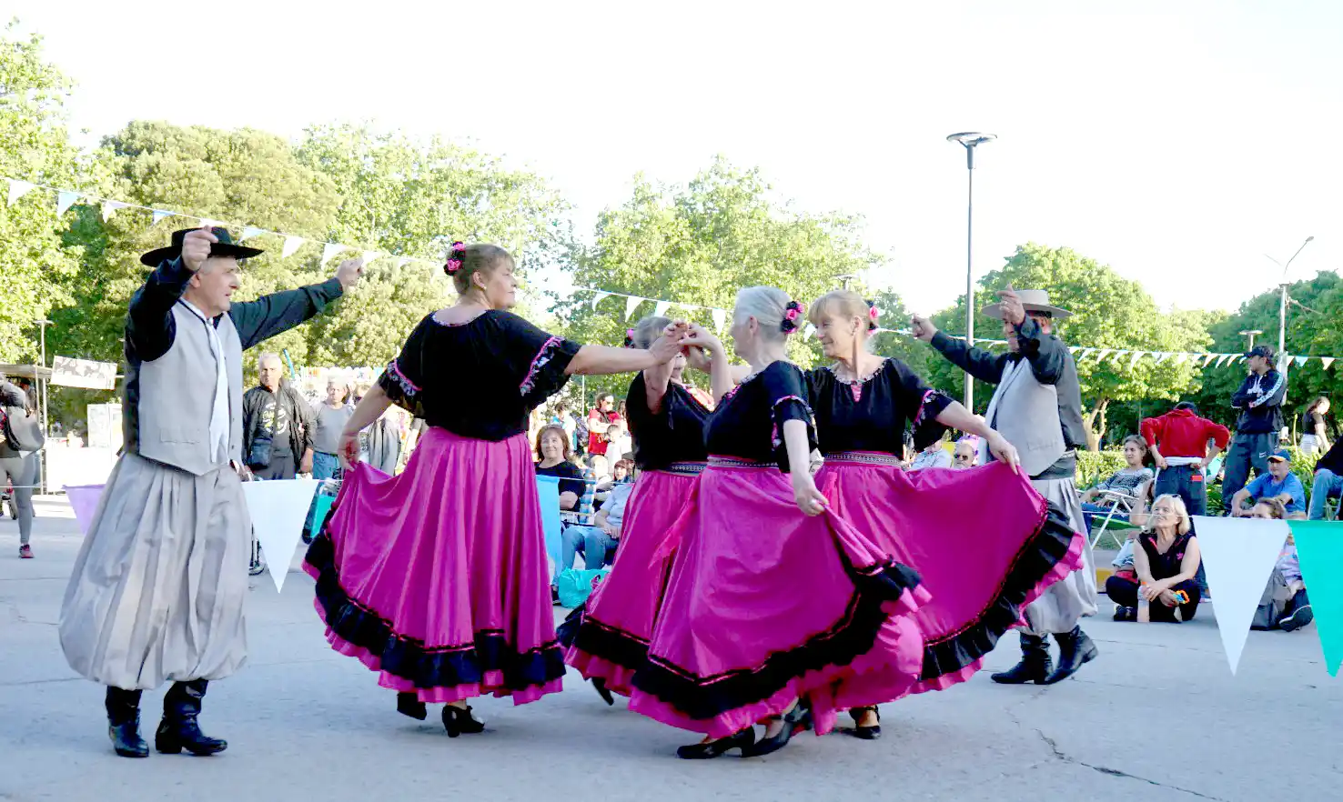 Definirán la nueva fecha para la Fiesta del Folclore