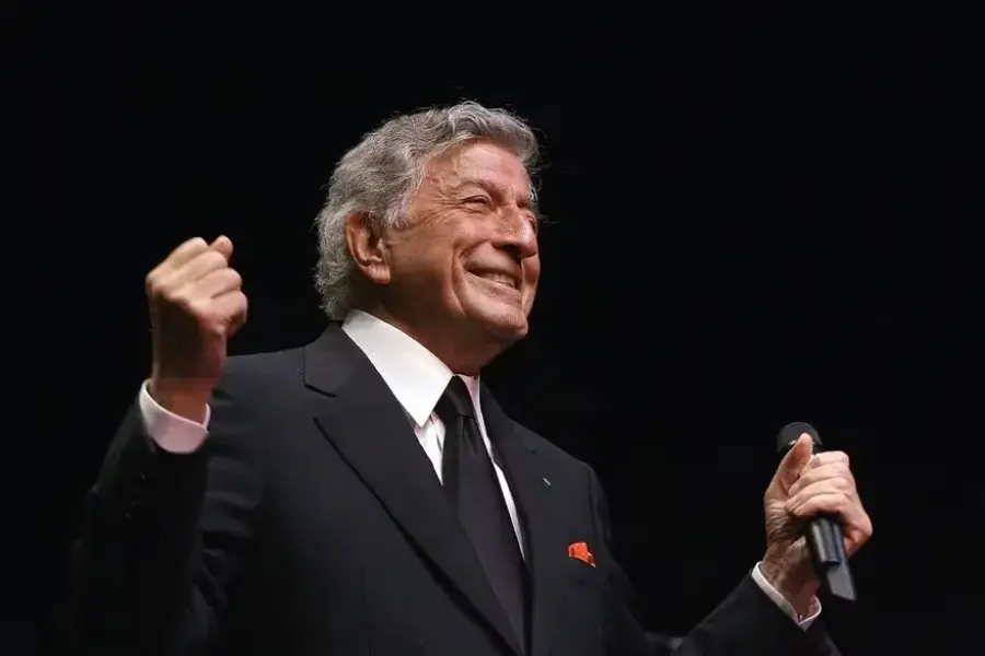 Murió Tony Bennett, una de las grandes voces de la música estadounidense