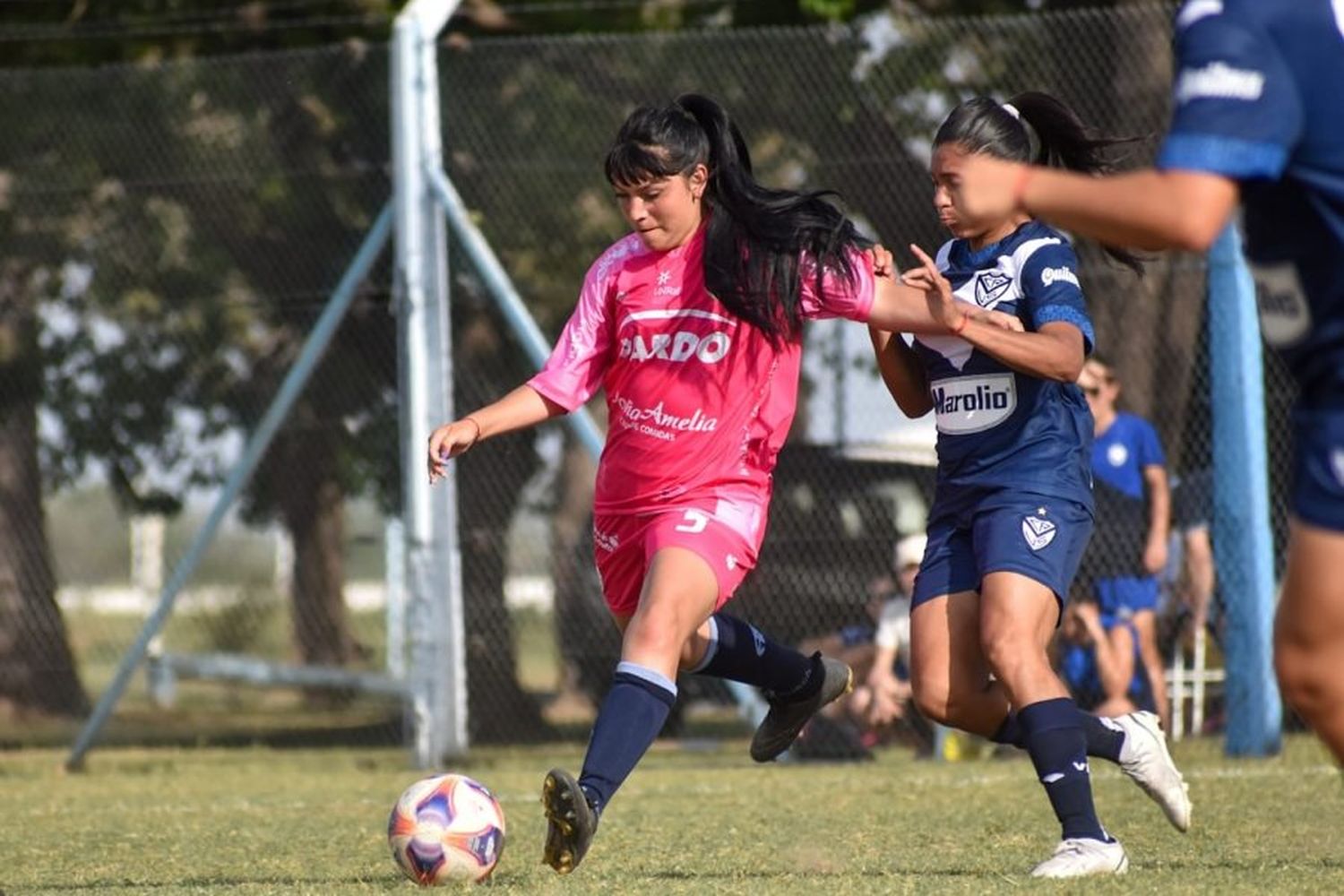 Derrota de Atlético ante Vélez en el inicio del Reducido