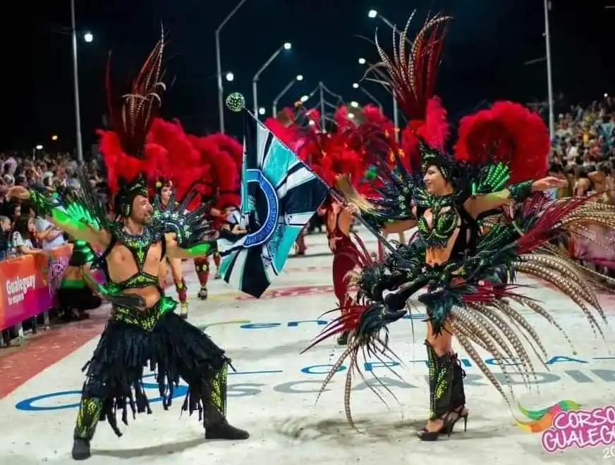 Martín Rodríguez y Ludmila Basini, Maestro de Sala y Portabandera de Si Si-