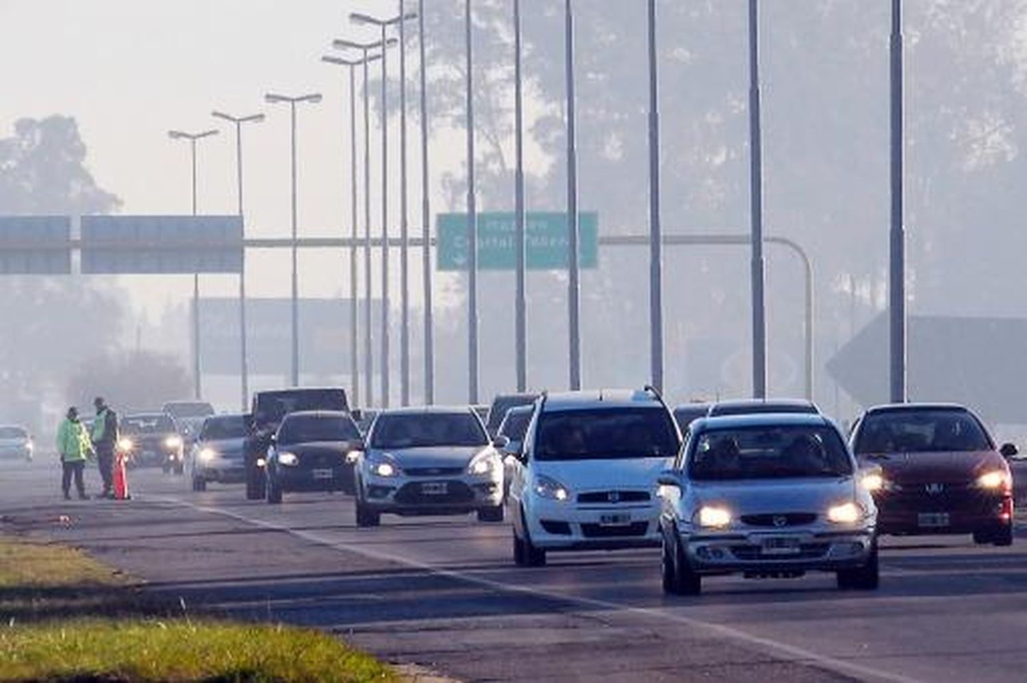 Fin de semana largo: Circulan 1.870 autos por hora por la Ruta 2