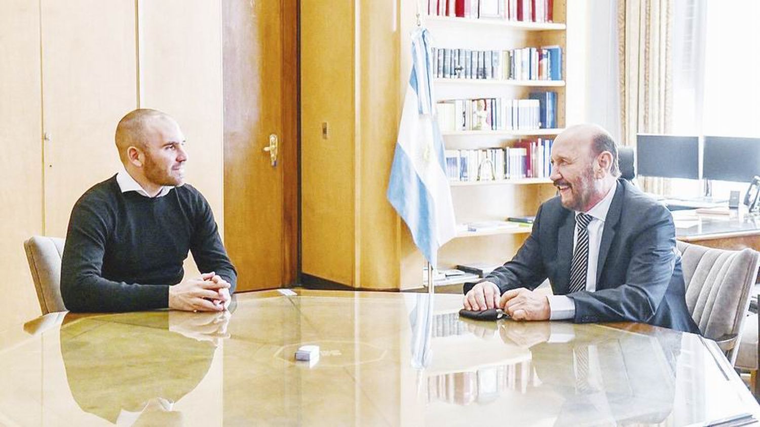 Insfrán se reunió con el
ministro de Economía de la Nación