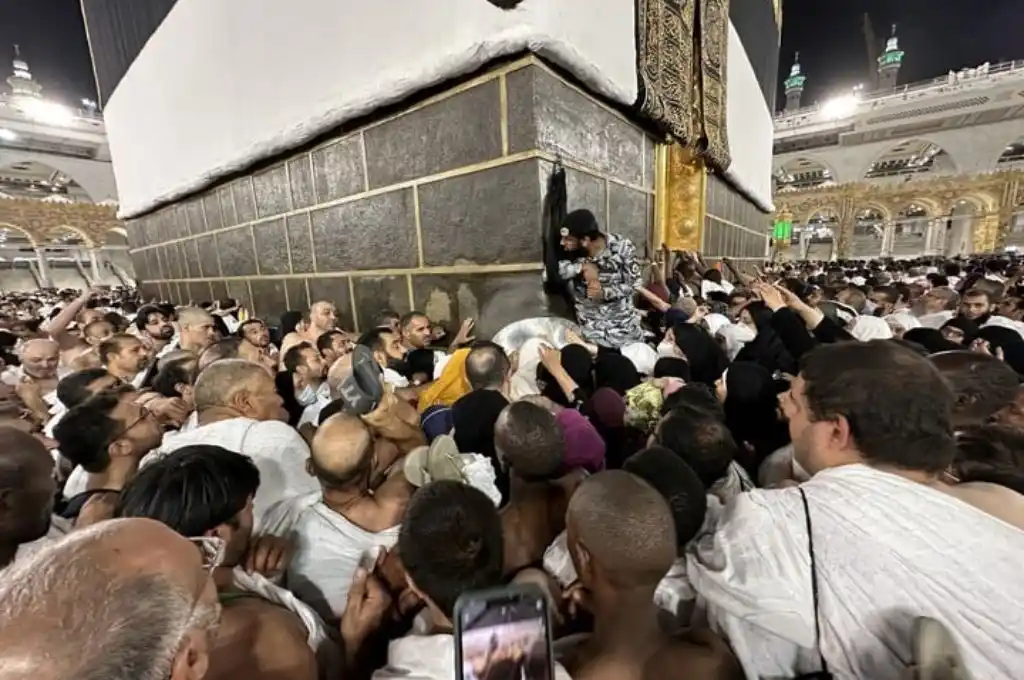 Más de dos millones de fieles comenzaron el Hajj, la peregrinación más grande del mundo
