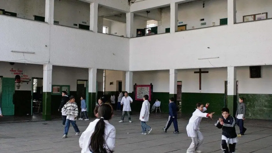 "Una semana sí, una semana no": así será la presencialidad alternada en la Provincia