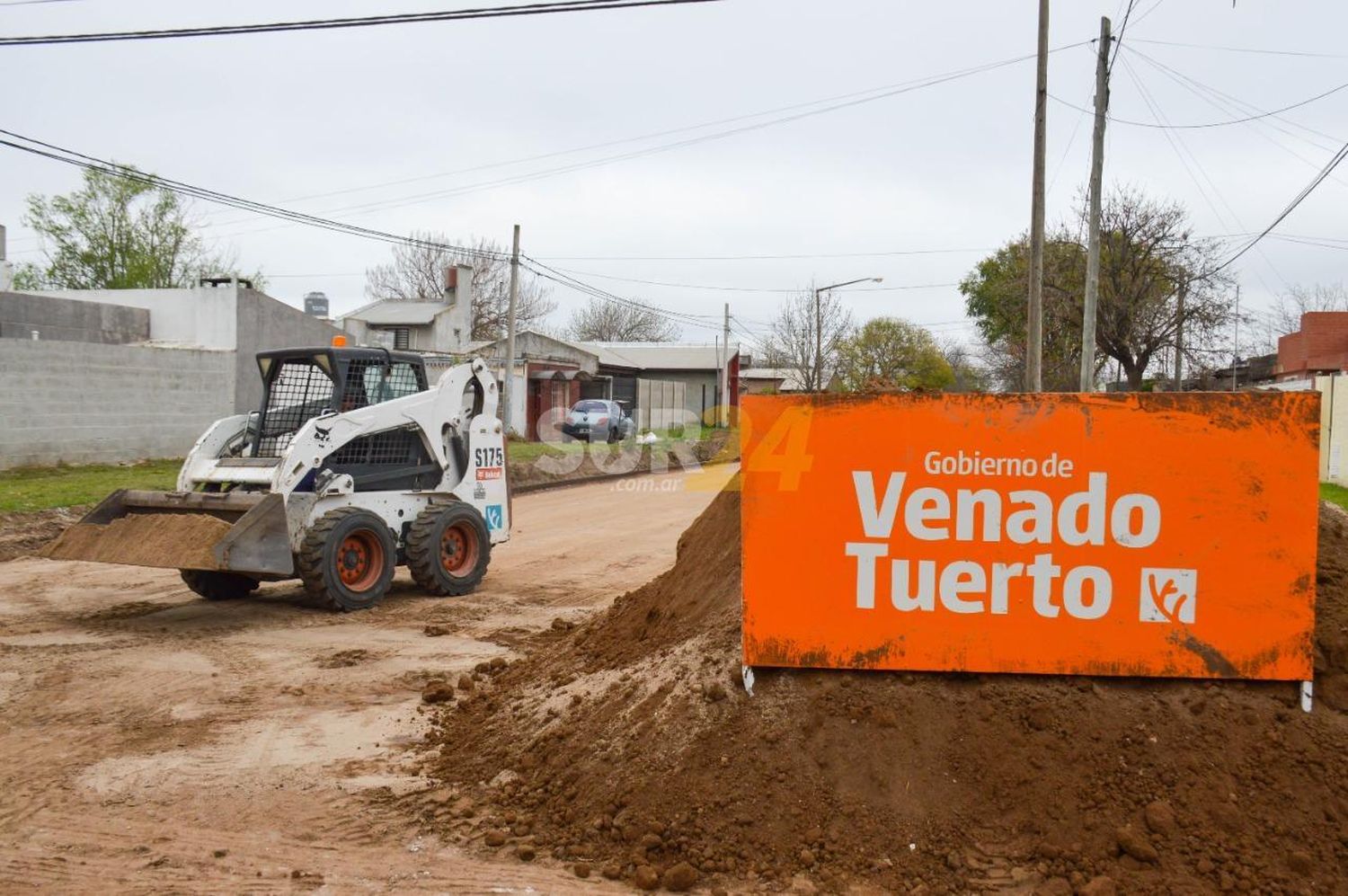 El Gobierno municipal avanza con pavimentación y arreglos de calles