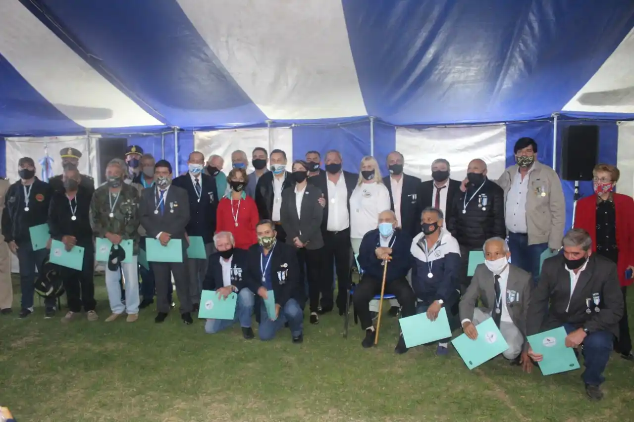 Pueblo Belgrano declaró ciudadanos ilustres a ex combatientes y veteranos de Malvinas