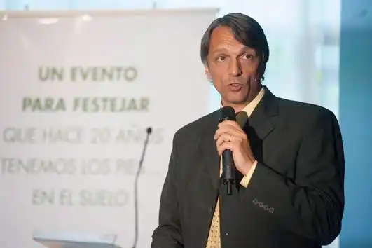 El puerto de Bahía Blanca "se convertirá en uno de los nodos logísticos más importantes para Argentina"