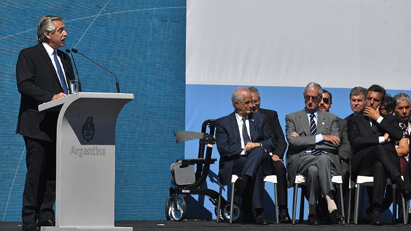 El Presidente pidió al Reino Unido “abandonar la presencia militar en las Islas Malvinas”
