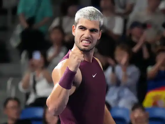 Alcaraz jugará la final de Tokio y alcanzó un hito histórico