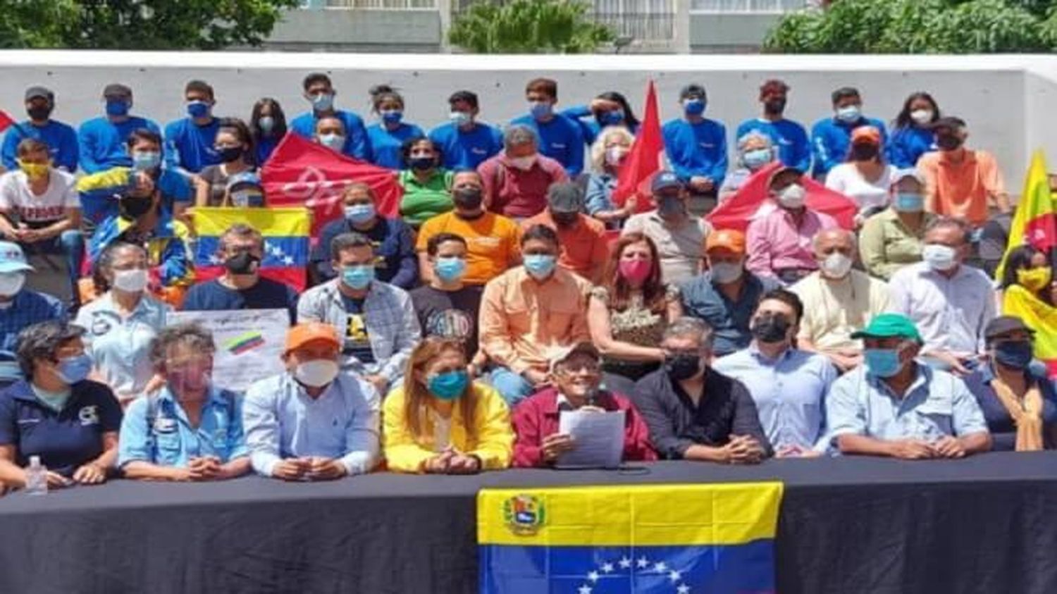 PLATAFORMA UNITARIA niega haber solicitado flexibilización de sanciones