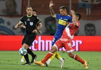 Boca acertó una vez y se metió en la definición