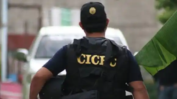 Hombre pierde la vida a manos de su hijo, en Valles del Tuy: lo estaba enseñando A MANEJAR EL ARMA  (+Detalles)