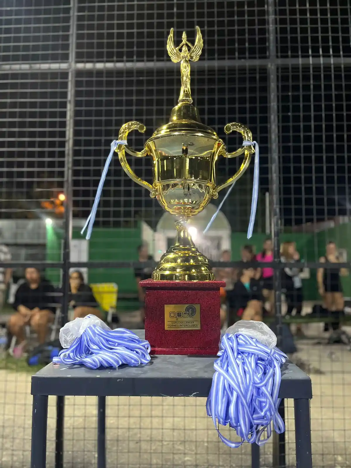 orejona copa padel