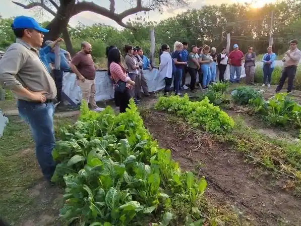 Se realizó una jornada de capacitación
en horticultura en Las Lomitas