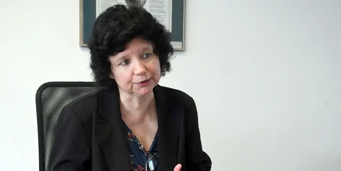 Con una agenda basada en la defensa de la propiedad privada, la igualdad tributaria y la mejora de servicios esenciales, la legisladora busca ofrecer al agro santafesino un respiro ante lo que considera un sistema abusivo.