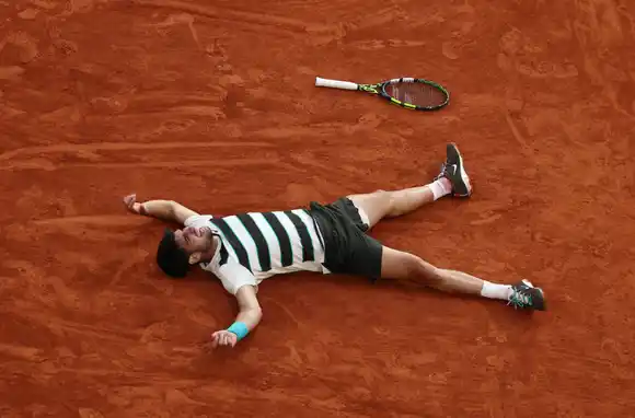 Roland Garros: Carlos Alcaraz venció a Jannik Sinner en una final para la historia