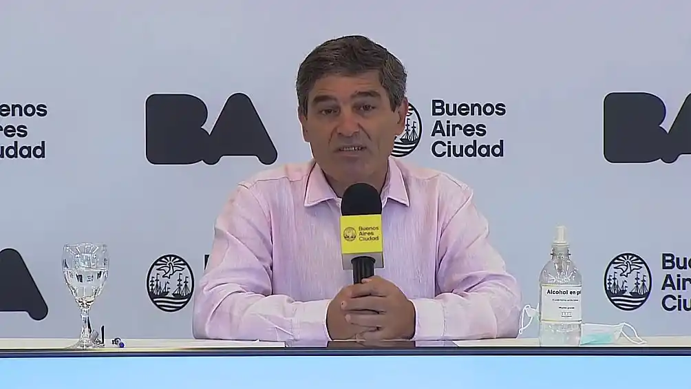 Quirós respondió la denuncia de Volnovich por la vacunación en CABA: Allanamientos en PAMI y Salud porteño