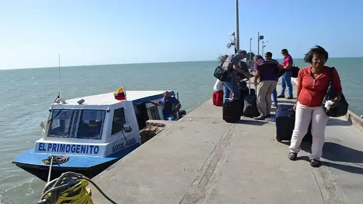 Trinidad y Tobago otorga 13 mil permisos de trabajo a venezolanos