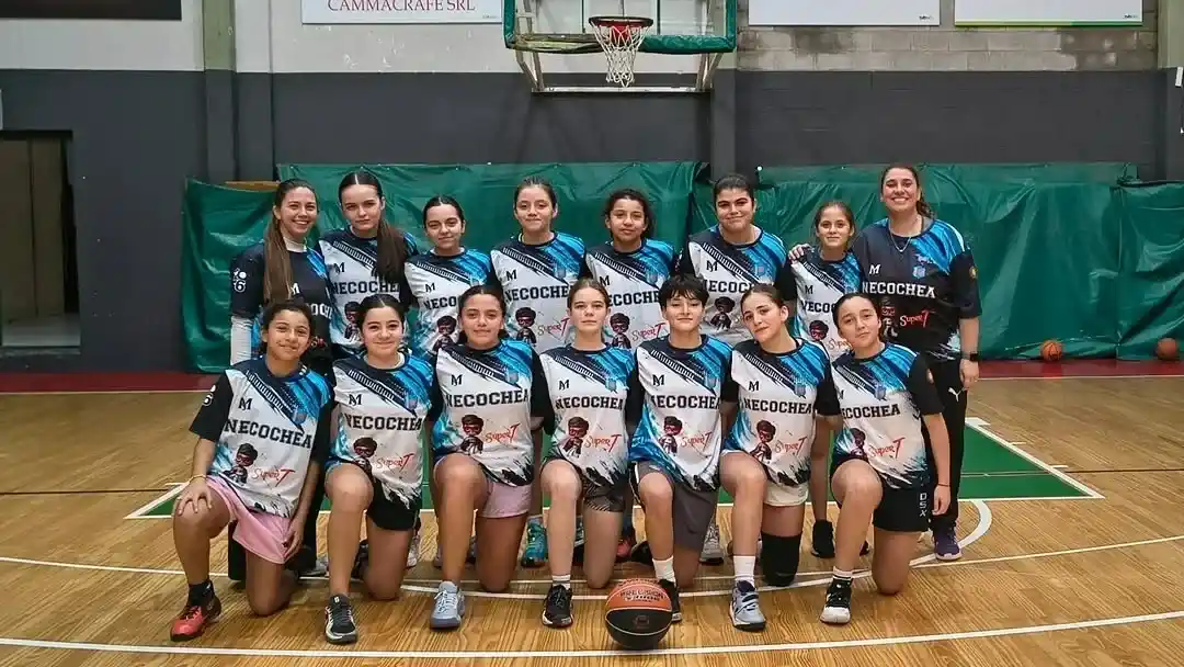 El plantel femenino U13, que afrontará a finales de mayo el Zonal de Selecciones
