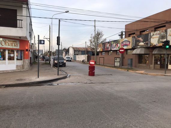 Comerciantes de Ijurco ya sufren una baja en las ventas y temen por el futuro de los empleados