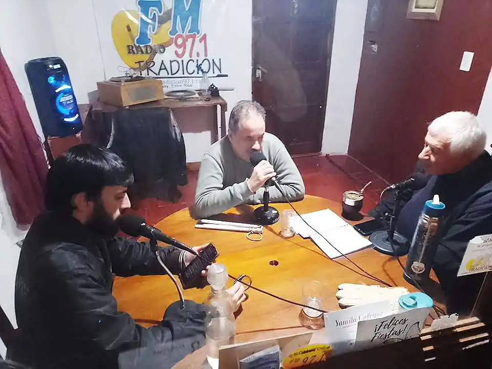 Emiliano López: “Hay que volver a amar la radio, un medio que nunca debería morir”