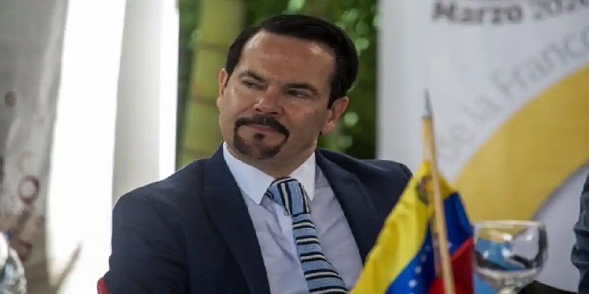 «CON EL CORAZÓN APRETADO»: así se despide el embajador  Romain Nadal de Venezuela