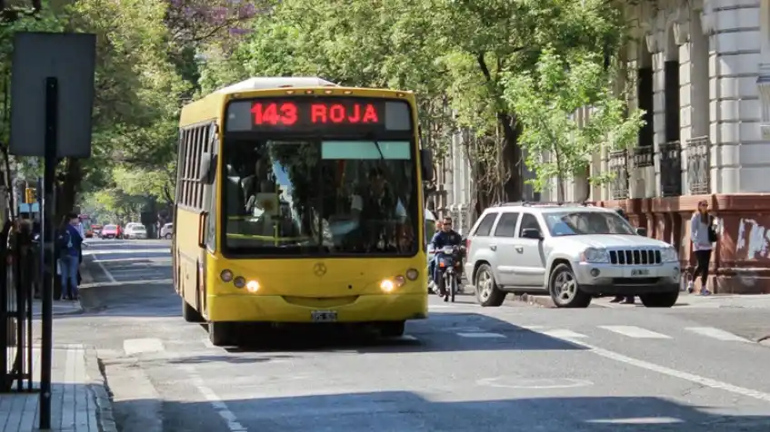 Ni una menos: transporte público gratuito en Rosario
