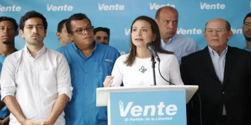 Vente: Estatuto para la Transición “esconde” desvío de la ruta a la liberación