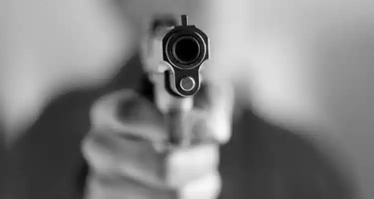 Albañil denunció que dos jóvenes lo amenazaron de muerte
