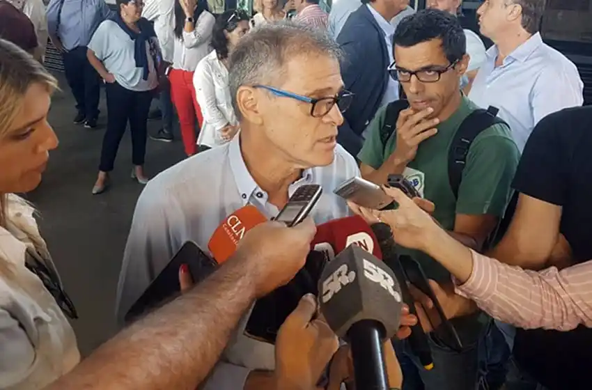 Según el ministro Borgonovo, la ley de emergencia es “necesaria para dar respuestas a situaciones acuciantes”