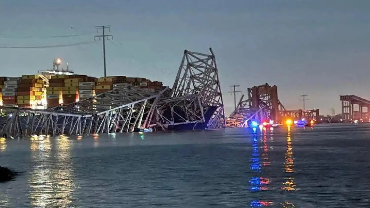 El barco chocó el puente