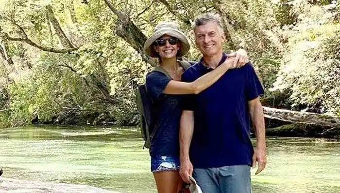 Mauricio Macri y  Juliana Awada, en su primera foto pública en el 2020