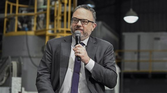 El ministro Kulfas presentó nuevo régimen de incentivos para consolidar la industria