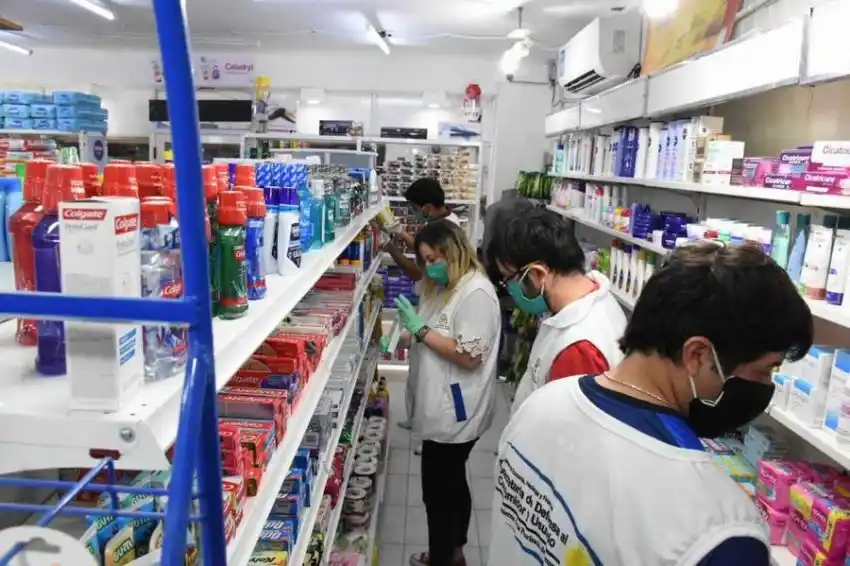 Clausuraron 3 farmacias de la ciudad por vender medicamentos sin receta médica