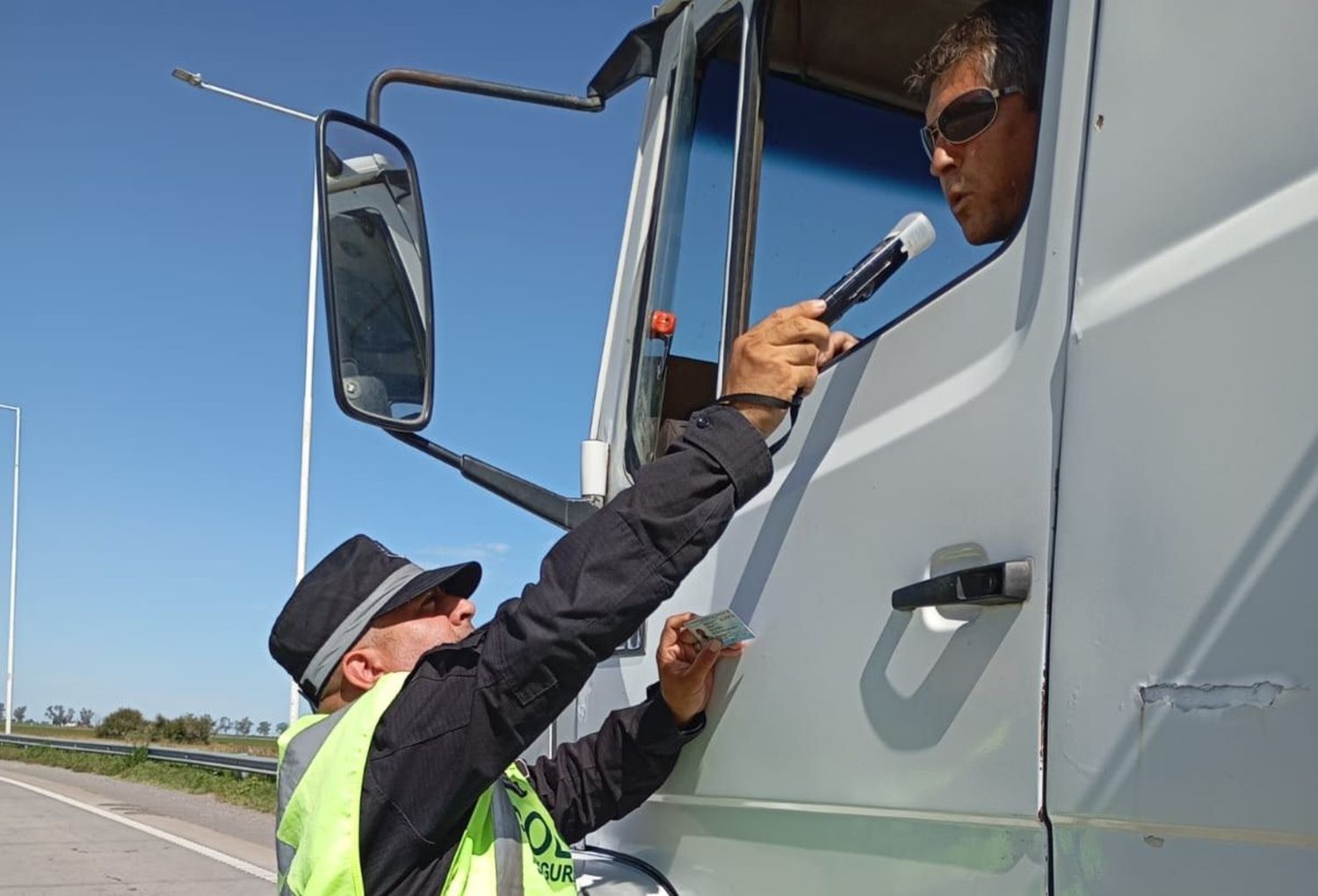 Fueron controlados tanto conductores de automóviles como de camiones.