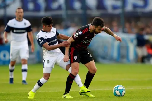 Scocco y Julián Alvarez calientan motores 
