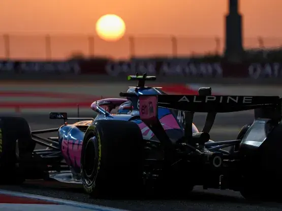 La F1 analiza disputar los GP de Bahrein y Arabia Saudita en octubre. Foto:Alpine