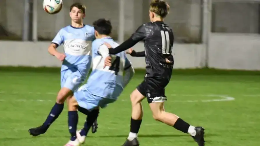 Tandil viene de eliminar a Dolores en cuartos de final.
