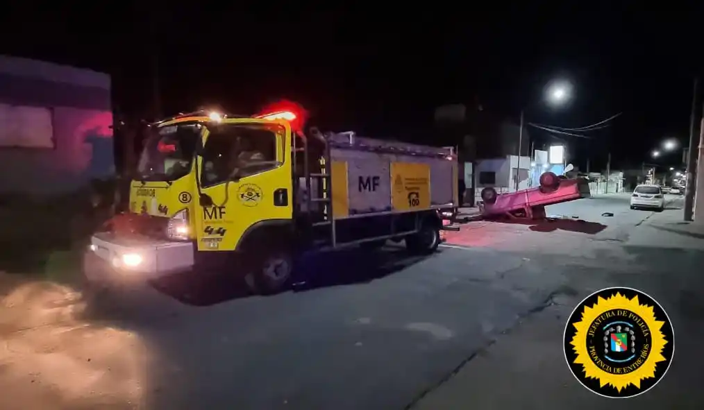 Accidente en Victoria: un conductor volcó su camioneta y dio positivo en alcoholemia