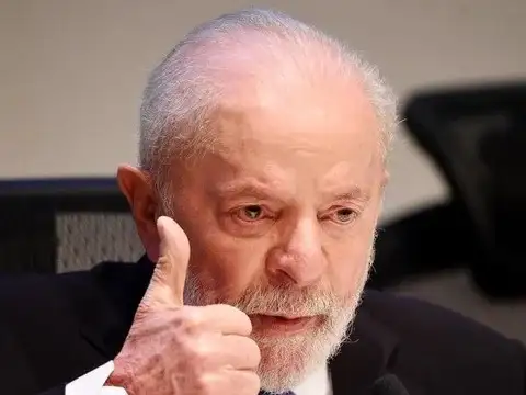 Luiz Inácio Lula da Silva.