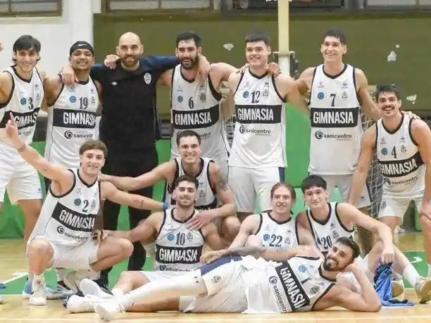 Triunfazo del lobo en
Córdoba para empatar la serie