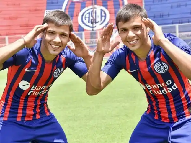 Ángel y Óscar Romero.