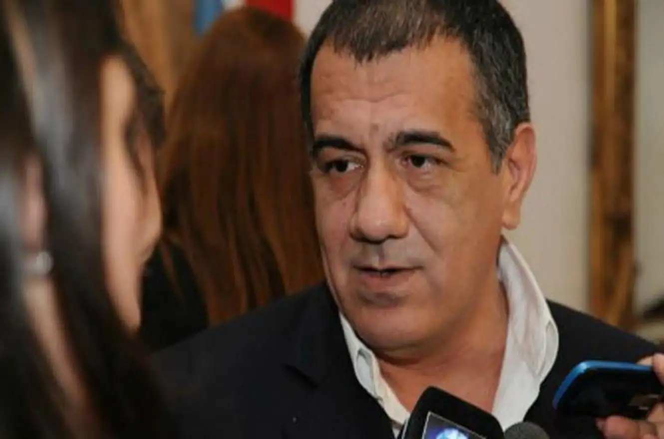 José Cáceres respondió a la UCR.