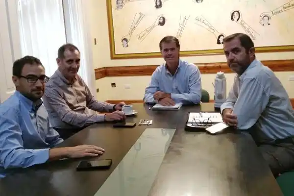 El Municipio presentó un plan quinquenal de obras hídricas para el saneamiento